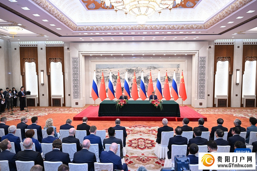 习近平同俄罗斯总统普京会谈(图11) 习近平同俄罗斯总统普京会谈(图11)