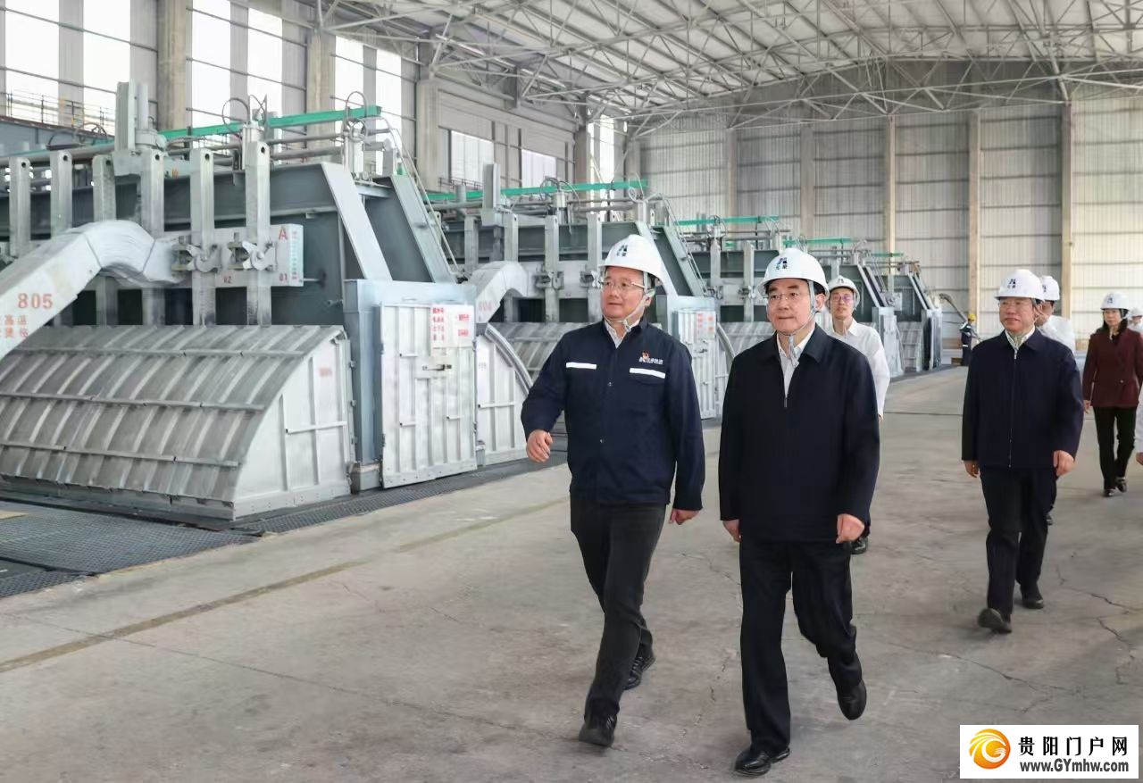 徐麟在黔西南州调研(图2) 徐麟在黔西南州调研(图2)