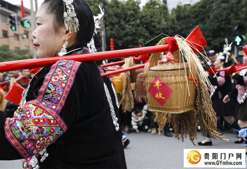 多彩文化大绽放!贵州侗年太热闹啦(图2) 多彩文化大绽放!贵州侗年太热闹啦(图2)