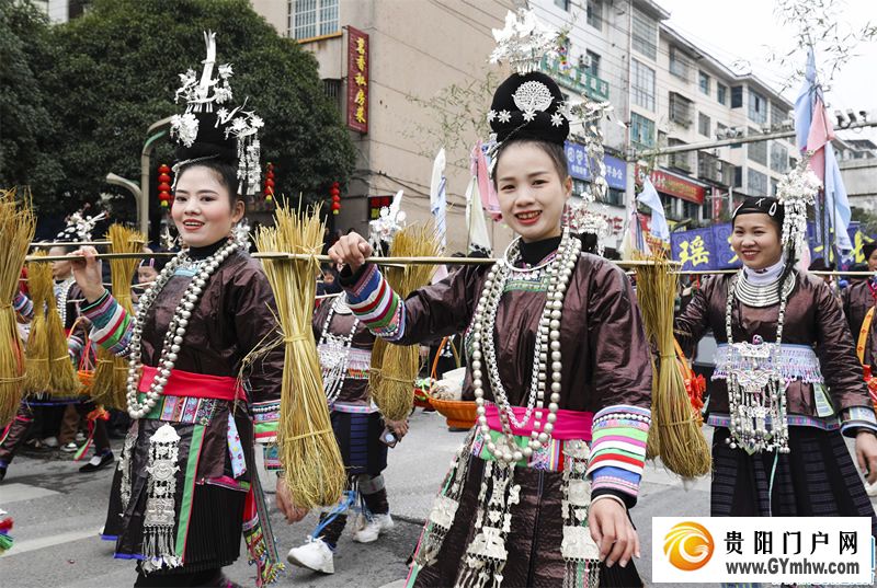 多彩文化大绽放!贵州侗年太热闹啦(图3) 多彩文化大绽放!贵州侗年太热闹啦(图3)